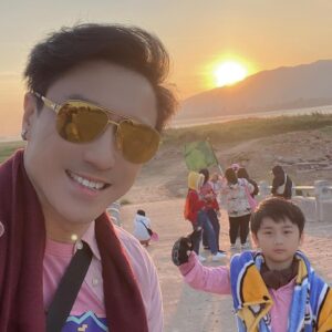 Passin Reungwoot Instagram - 🐍#2024 ขอให้ #ปีมะโรง เป็นปีที่ดี ของเราทุกคนนะครับ งูใหญ่เปรียบได้กับ ความคุ้มครอง ความยาว และ ความแกร่ง ขอให้คุณๆ จงมีรักที่อบอุ่น ซื่อสัตย์ หนักแน่น พร้อมจะโอบรัดเราด้วยหัวใจ เหมือนพญางูใหญ่
 ใครป่วยอยู่ จงหายได้ดังหวัง 
ไม่ว่าจะอาการหนักแค่ไหน 
ขอให้หายป่วยไข้อย่างปาฎิหารย์ สุขภาพดี มีอายุยืนยาว #HNY2024 #DaddyApassin 🔱 ภาพจากกิจกรรมแจกผ้าห่ม 1,000 ผืนกับ แฟนข่าว ทีวี360 ครับ