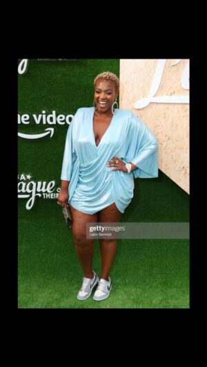Patrice Covington Instagram - @leagueonprime Boy we had a TIME! Forever grateful to be a part of A LEAGUE OF THEIR OWN coming to Amazon Prime on 8/12!

Please know NO ONE is better or more talented than my good friend @twopointoh who did his THANG entirely on an iPhone. Tuh! 

Hair blessed by the amazing @greg_gilmore!

Face graced by the incomparable @bryanmendez!