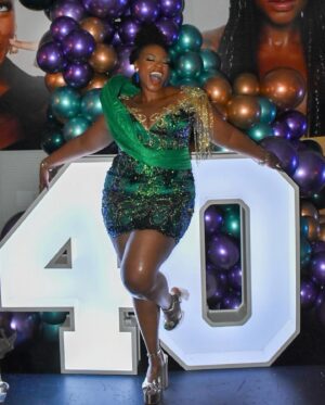 Patrice Covington Instagram - Yesterday I got very warmly welcomed into the elite 40 club. I am happy. I am blessed. We all wore green and we were drunk! 

Cheers!!!! 💚💚💚

Wait til this video drop! ✨

👗 @timmyajulo is a National treasure. We shall protect him at all costs.

@candicethemakeupartist 💄✨