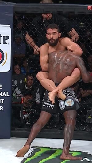 Patricio Freire Instagram - @patriciopitbull not afraid of jumping the gilly and #Bellator178 was proof of that 😤

MMA returns to @mohegansun as the second half of the 2024 #PFLRegularSeason kicks off 🏆💰

[ #PFLRegularSeason | Thursday, June 13th | 9pm ET on ESPN | 🎟️in bio ]
