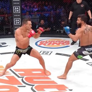 Patricio Freire Instagram - 𝗔 𝗕𝗘𝗟𝗟𝗔𝗧𝗢𝗥 𝗠𝗠𝗔 𝗢𝗚 

Bellator MMA Featherweight World Champion @patriciopitbull has his eyes set on making more history on February 24th 

#PFLvsBellator | #RiyadhSeason