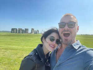 Patrick John Flueger Instagram - Stonehenge!!!! Swipe for a true progression of joy•
•guys I love me some history. It’s my f-ing favorite thing. I’ve been obsessed with Stonehenge since I was very small….I finally saw it in real life 🤯
DUDES! 😮 🇬🇧 #PaddyAndReemsKingUKongAdventure #HistoryGeeking