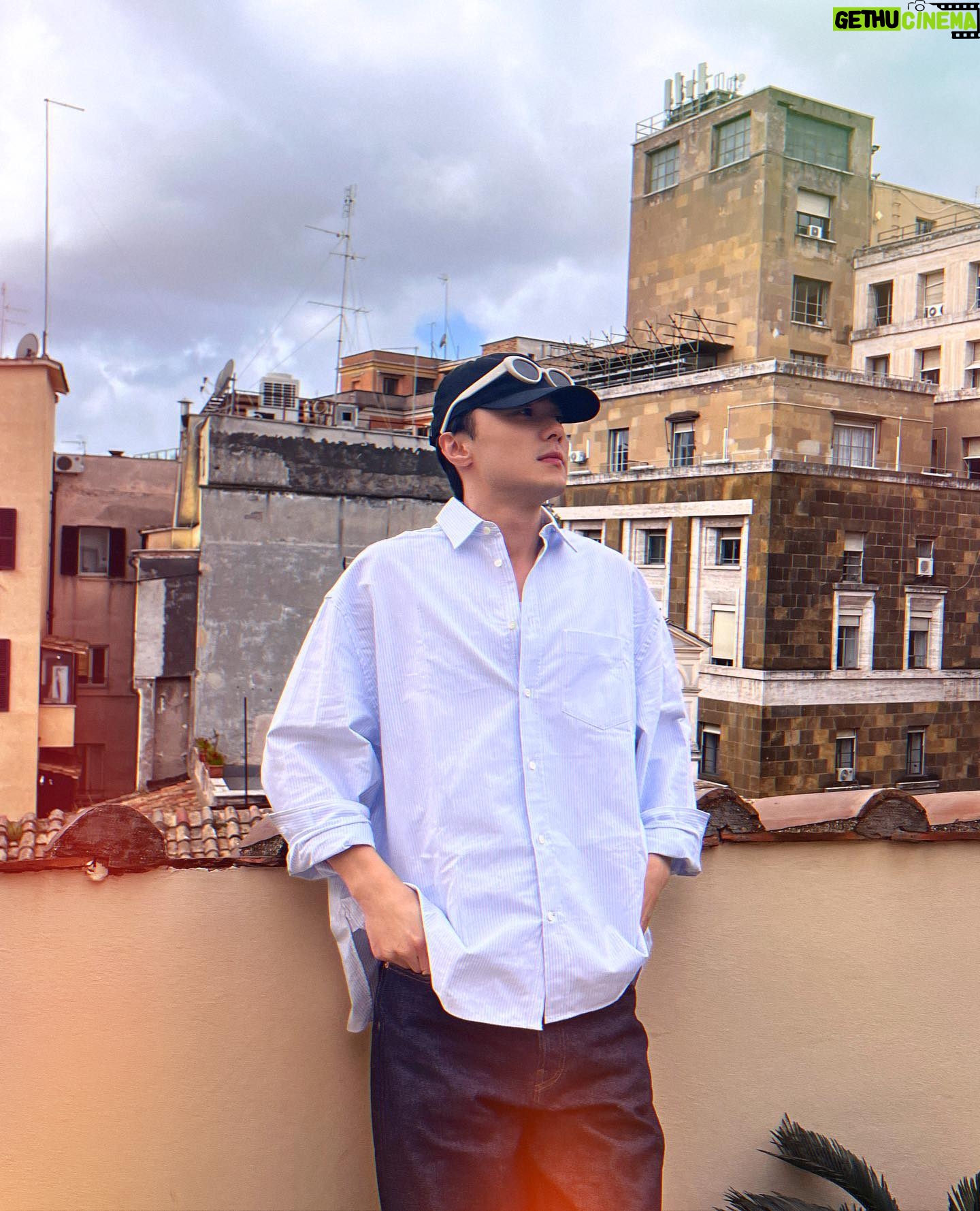 Patrick Shih - 15.8K Likes - 關於走去競技場的路上,莫名加入了一場拔河
@cosstores