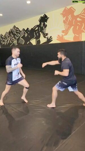 Patricky Freire Instagram - Aquecimento pro sparring ‼️