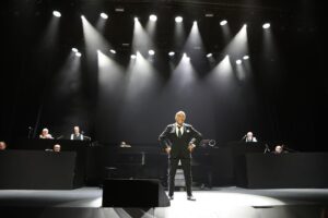 Paul Anka Instagram - A great shot from my recent tour. Friends, thank you so much for your support. I love what I do because of you all. 

Click the #linkinbio to listen to my newly released single, Imagine. 

#ontour #imagine 

Photo by @markweissguy