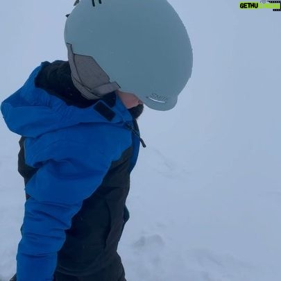 Paul Campbell - 1.9K Likes - Second hour of snowboarding in his life. Looks like it’s going... well?