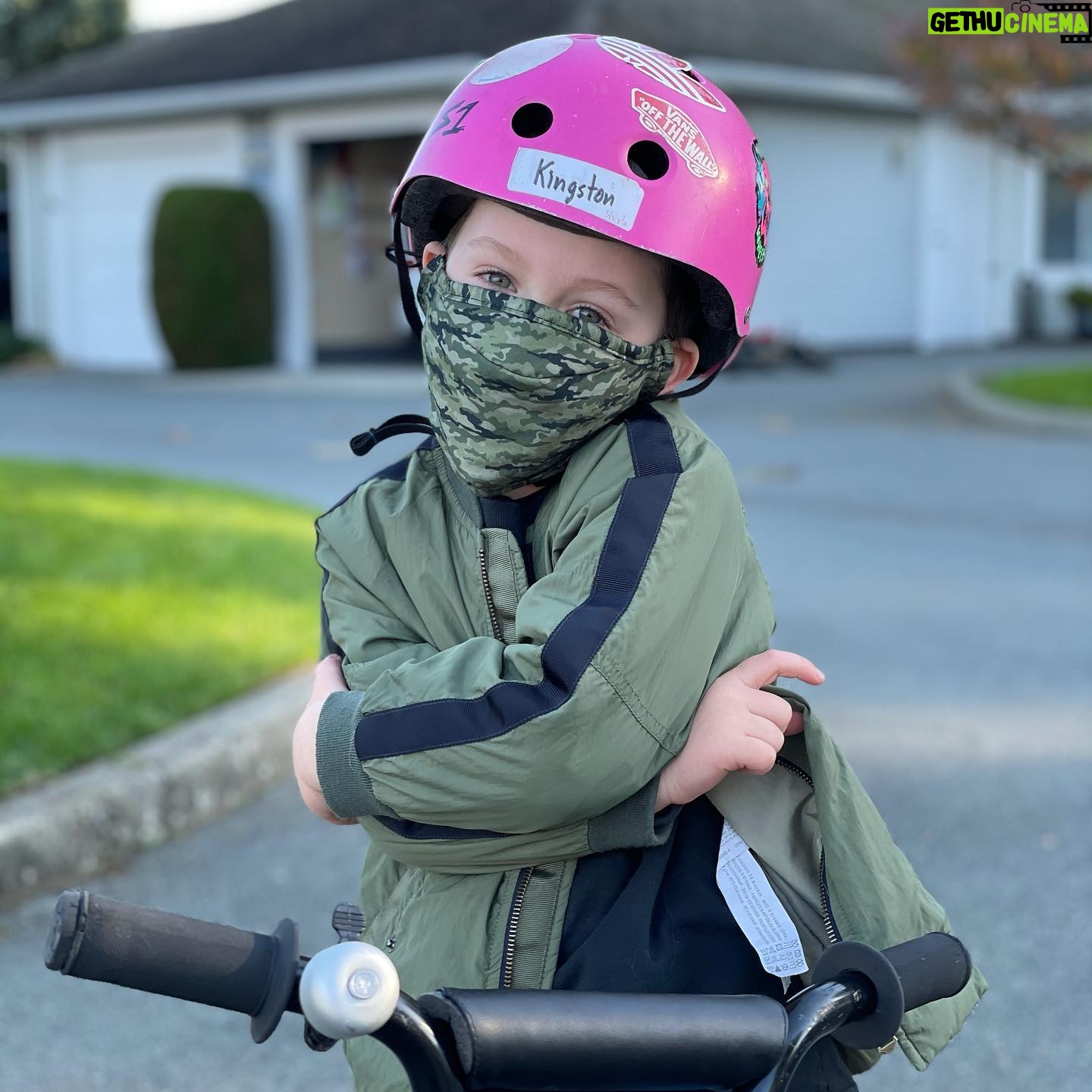 Paul Campbell - 2.5K Likes - Bike bandit.