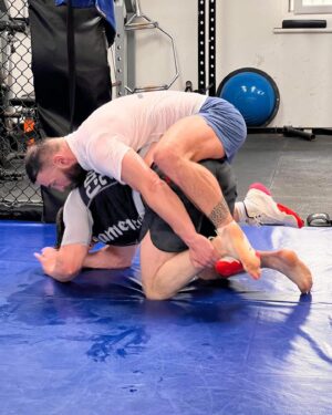 Paul Craig Instagram - Embracing the grind, one drop at a time. 💦💪 #bearjew #bearjewjitsu #wrestling @higher_level_mma