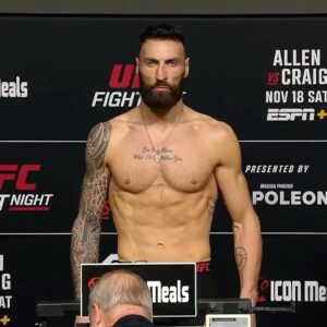 Paul Craig Instagram - Paul Craig looks SHREDDED 😳💪

@paulcraig hits the scales at 186lbs ⚖️

#UFCVegas82 | Saturday 8PM | LIVE on TNT Sports and Discovery 

#UFC #MMA #PaulCraig #Scotland