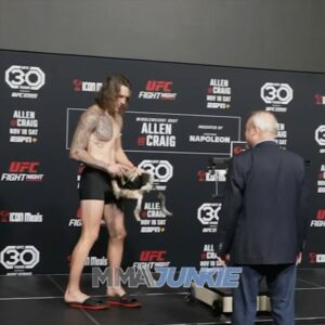 Paul Craig Instagram - OFFICIAL: Brendan Allen and Paul Craig are on weight for Saturday’s main event ✅ #UFCVegas82

🔗 FULL RESULTS IN BIO