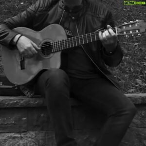 Paul Dwyer Instagram - Gerizler Başında - @pauldwyermusic 
19 Mayıs 1919...