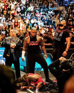 Paul Heyman Instagram - Friday, July 7, 2023 - @WWE #Smackdown on @FOXtv @WWEonFOX presents The Trial of Roman Reigns, live from the World's Most Famous (Sold Out) Arena, #MadisonSquareGarden 

@romanreigns @solosikoa @paulheyman @thegarden @uceyjucey

* Highest Grossing #WWE Event EVER at the Garden

* Highest Grossing Domestic Smackdown in WWE History 

* Exclusive Photos by @kimberlasskick 

#WeTheOnes ☝️ #TribalChief #Wiseman #SpecialCounsel #NYC #NewYorkCity