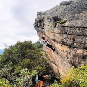 Paul Robinson Instagram - Ive been in Colombia 🇨🇴 for about one week now with @lizzy.ellison . This country is incredible and the rock is some of the best I have ever seen in the world 👀! Blown away by the quality and the amazing culture and people here. Thank you to all the local climbers that made this trip perfect! I can’t wait to share more imagery and video soon. Photo: @juan_da_arenas @kamp_nattivo #bouldering