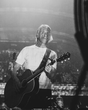 Paul Weller Instagram - What a huge evening! A few moments from Leicester.

📸 Robin Clewley (@robinclewleyphotography)