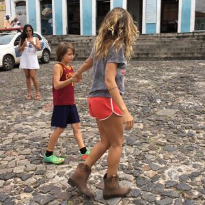 Paula Costa Instagram - Hoje meu filho faz 17 anos! 17 !! 

Cara @matheus.cm_ eu te amo absurda e absolutamente. 
Não tem um aniversário seu que eu não olhe pra trás com gratidão e emoção. Te honro meu filho! Hj e sempre.
Somos melhores amigos e assim seguiremos sendo sempre! 

Vc enche sua família de orgulho. Que homem foda vc é ❤️

Agradeço todos os dias por você ter me escolhido como sua mãe. Que privilégio! 

happy bday MEU SOL!!!!! ❤️🎂❗️