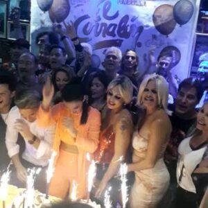 Paula Volpe Instagram - Feliz cumple @elcorralonguille