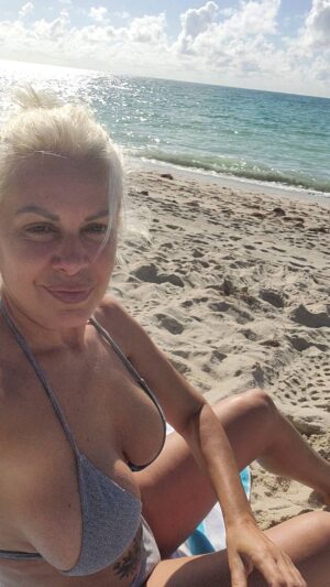 Paula Volpe Instagram - #playita #miamilife #loveislove