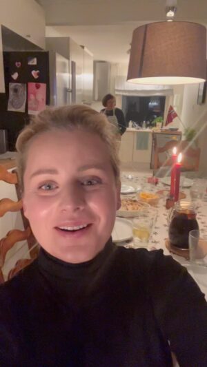 Paulina Chruściel Instagram - Wesołych Świąt🌲♥️ God Jul🎅🏼#scandinavianhome #scandinavianchristmas☃️