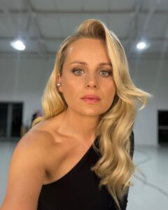 Actress Paulina Chruściel HD Instagram Photos and Wallpapers December 2023