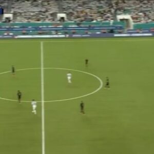 Paulo Andrade Instagram - Lautaro Martinez marcou 4 dos 5 gols da Argentina na Copa América. Contra o Peru, mais dois para a conta do melhor jogador do último campeonato italiano.

A Argentina avançou com 100% de aproveitamento às quartas de final. Narrei no @sportv.