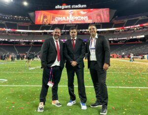 Paulo Antunes Instagram - Oh Yes. Mais um Super Bowl na conta. Muita alegria de realizar mais um trabalho ao lado de uma grande equipe. Energia boa, trabalho bem feito. Obrigado a todos pela parceria nessa temporada, a minha 18a como comentarista na ESPN.  #NFL #nflnaespn #futebolamericano