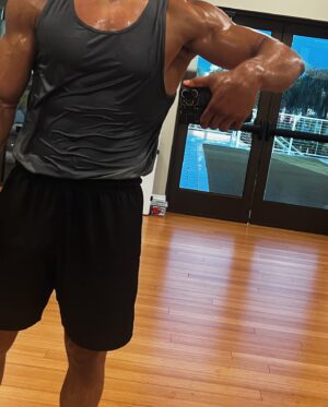 Paulo Costa Instagram - Every single day hard 🧃🔥 next episodes coming fast peoples 🙌