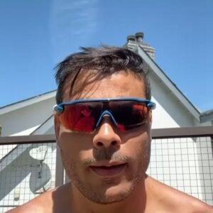 Paulo Costa Instagram - Huge MISTAKE BOLUDO ! Jo soy all PanAmericano 🇲🇽🇦🇷🇧🇷 🇨🇱 🇺🇾 🇨🇴 🇵🇾 🇻🇪 🇺🇸 🇨🇦 
 EL JUGO SECRETO. 🧃🔥