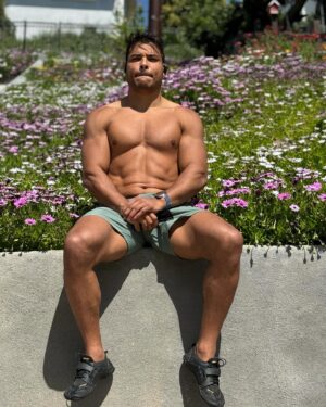 Paulo Costa Instagram - Bom dia , 🌞 good morning  mtfks 🫶