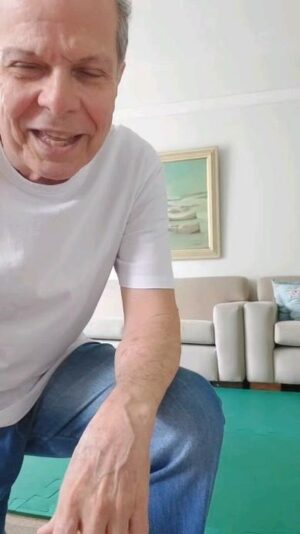 Paulo Costa Lima Instagram - Que emoção saber até onde chegou o método de D. Tutu:
Tira a mão do paco-paco e bota a mão na flor!

@wagnermouraoficiall