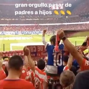Paulo Futre Instagram - De generación en generación en la mejor afición del mundo ❤️ ¡Aupa Atleti siempre! ❤️ #AtleticoDeMadrid #AupaAtleti #AtletiRealMadrid
