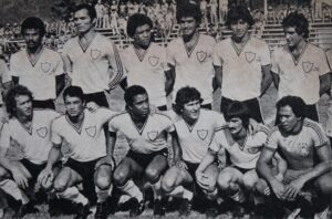 Paulo Roberto Falcão Instagram - Este time aqui talvez os mais jovens não conheçam. Por muitos anos o Trianon reuniu grandes nomes do futebol brasileiro para uma partida beneficente. Tenho muito orgulho de ter feito parte desta história e de contribuir com este projeto.
///
Questa squadra qui forse i più giovani non conoscono. Per molti anni, il Trianon ha riunito grandi nomi del calcio brasiliano per una partita di beneficenza. Sono molto orgoglioso di aver fatto parte di questa storia e di contribuire a questo progetto.