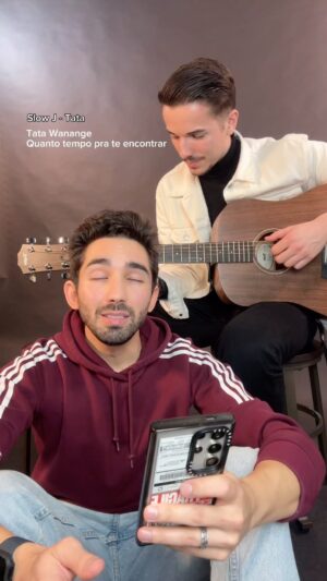 Paulo Sousa Instagram - cover “tata” do @slowj_oficial, acompanhado pelo meu querido @pedrogoncalves.music e inspirado pelo vídeo do @davidgarcez_  #cover #slowj
