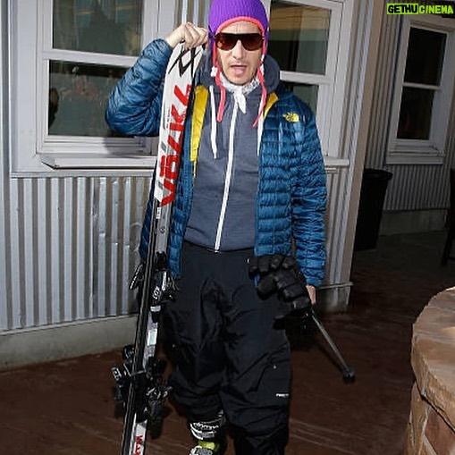 Pauly Shore - 2K Likes - I’m heading back to Utah, doodzz. I’ll be in Park City hosting events at @TheCabinParkCity this weekend and can’t wait to tell you why. Details tomorrow 👀 Who wants to ski with me, bros?