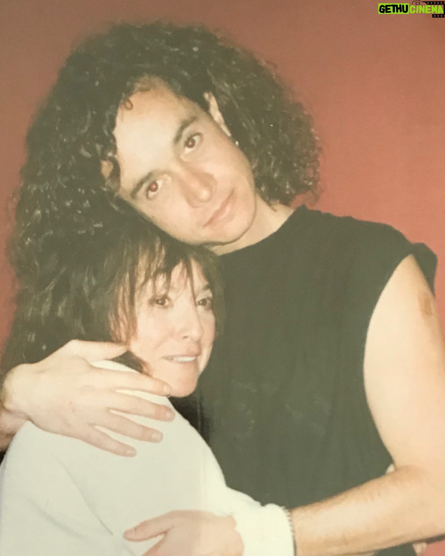 Pauly Shore - 13.9K Likes - Since it’s #InternationalWomensDay, wanted to put a shout out to the most beautiful, best woman in the world. My mom not only was a great mom. She was also a true inspiration and leader in the comedy community.
#womensday2024 #iwd2024