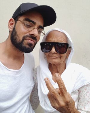 Pav Dharia Instagram - My grandma only listens to Kanye 😎