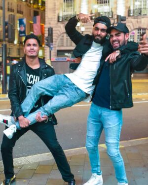 Pav Dharia Instagram - Check out our second collaboration on @raxstaruk's album - #GlassCeiling. Also - @arjunartist is one of the funniest beings around 🤫 whether he's human is something I'm still questioning