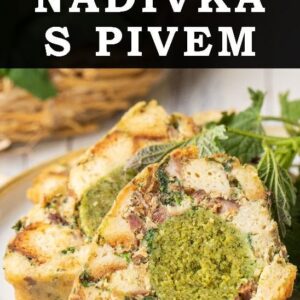 Pavel Berky Instagram - Druhý způsob, jak doma připravuji nádivku! Vedle kopřiv přidávám i pažitku a medvědí česnek a máslo zapracovávám společně se žloutky. Konzistence parádní a váleček je také vynikající ❤️

Recept najdete opět na blogu - mrkněte do stories nebo na profil 😉
•
•
•
#nadivka #nádivka #nadivkazkopriv #koprivy #koprivovanadivka #velikonoce2024 #velikonoce #velikonocnipeceni #velikonocninadivka #jaro #jarni #jarnirecepty #jarnibylinky #bylinky #recept #recepty #vareni #varenie #vaření #peceni #pecemeslaskou #pecenijeradost #pecenieslaskou #pecenimebavi #dnespeciem #berky #pavelberky #medvedicesnek #medvedicesnak