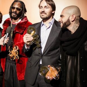 Pavel Hoodyakov Instagram - Happy birthday uncle @snoopdogg 🍾🌿