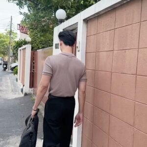 Pavel Naret Promphaopun Instagram - Strollin’ 🚶🏻‍♂️