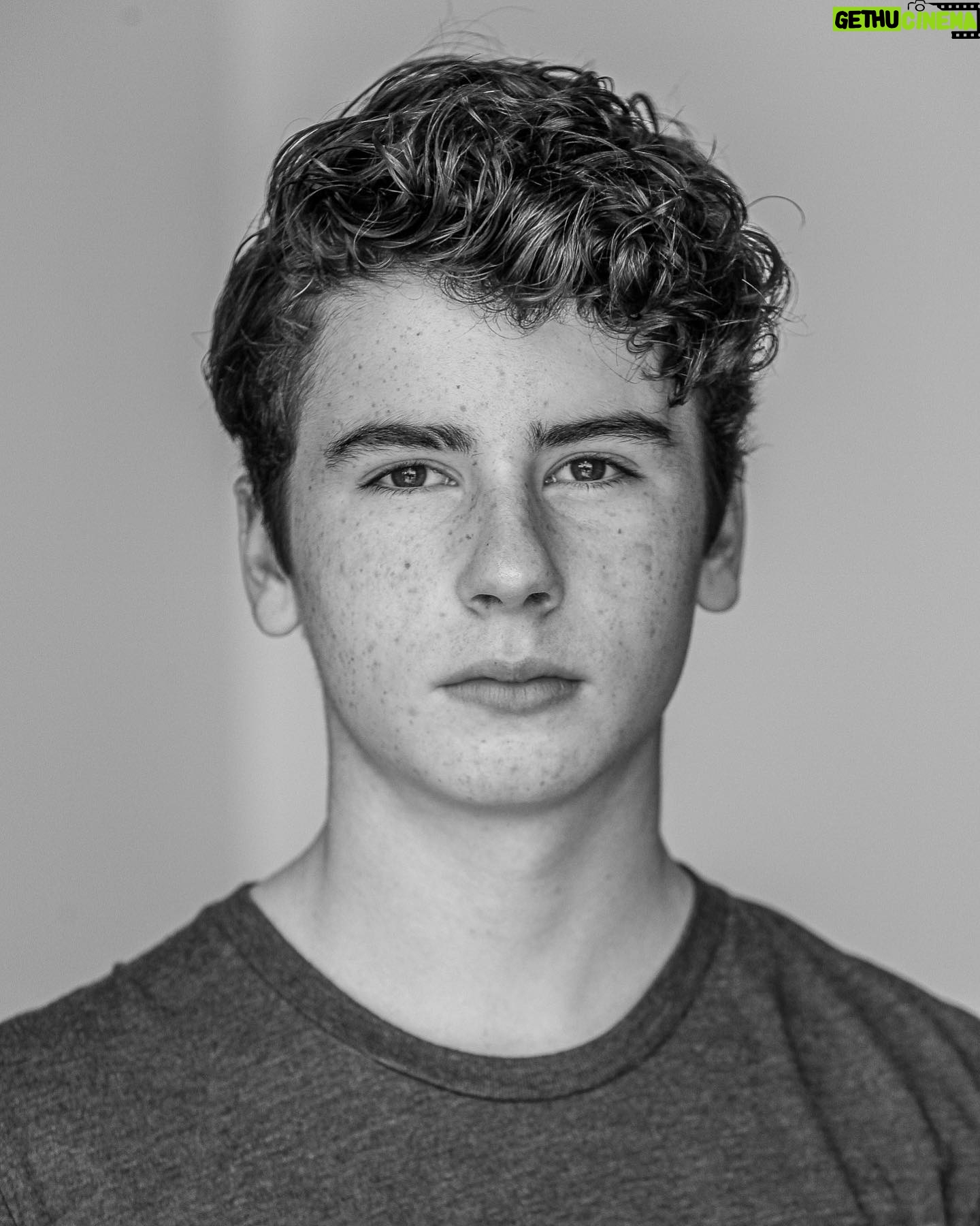 Paxton Booth - 1.1K Likes - Freckle season 📸