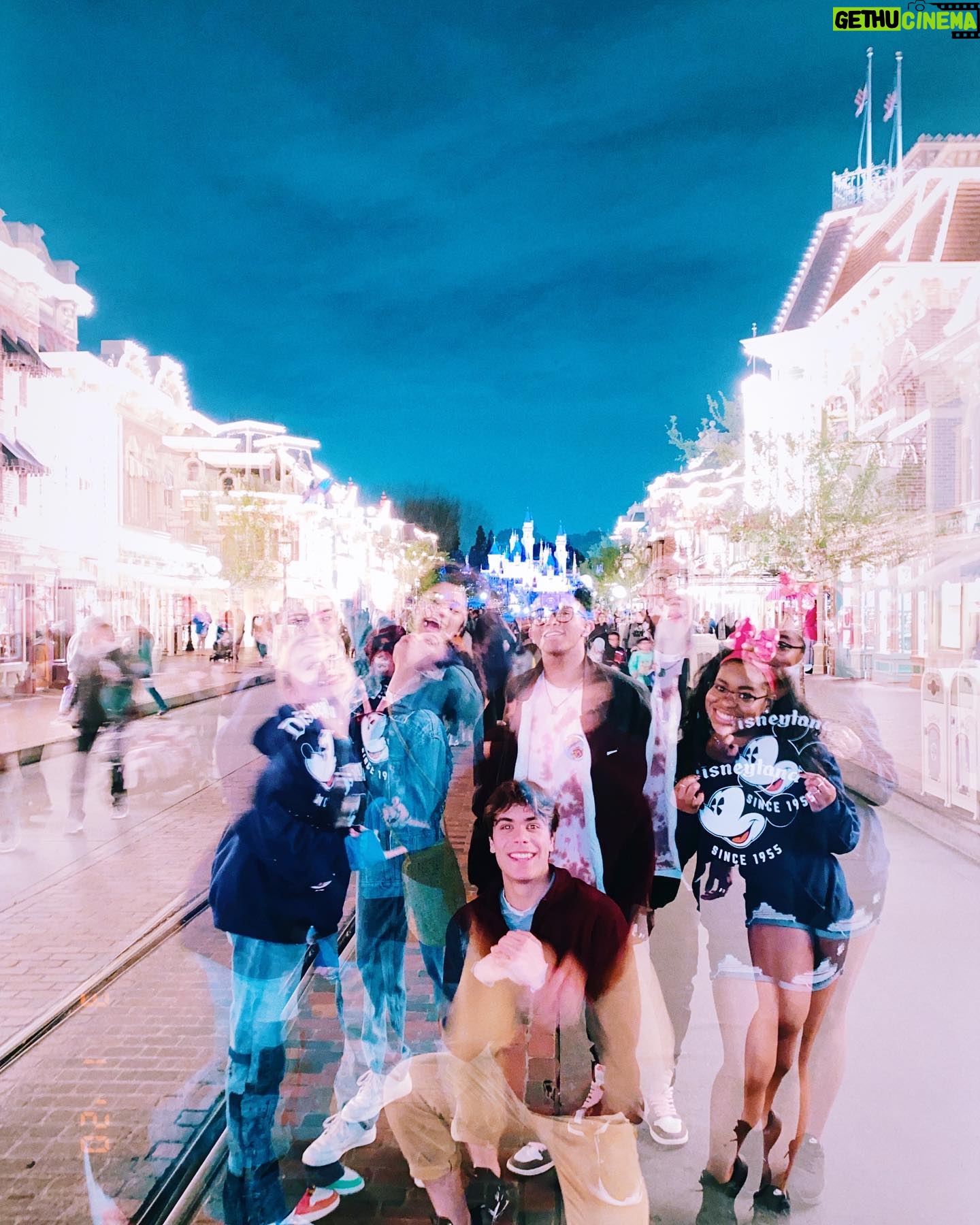 Pearce Joza - 45.5K Likes - disneyland!