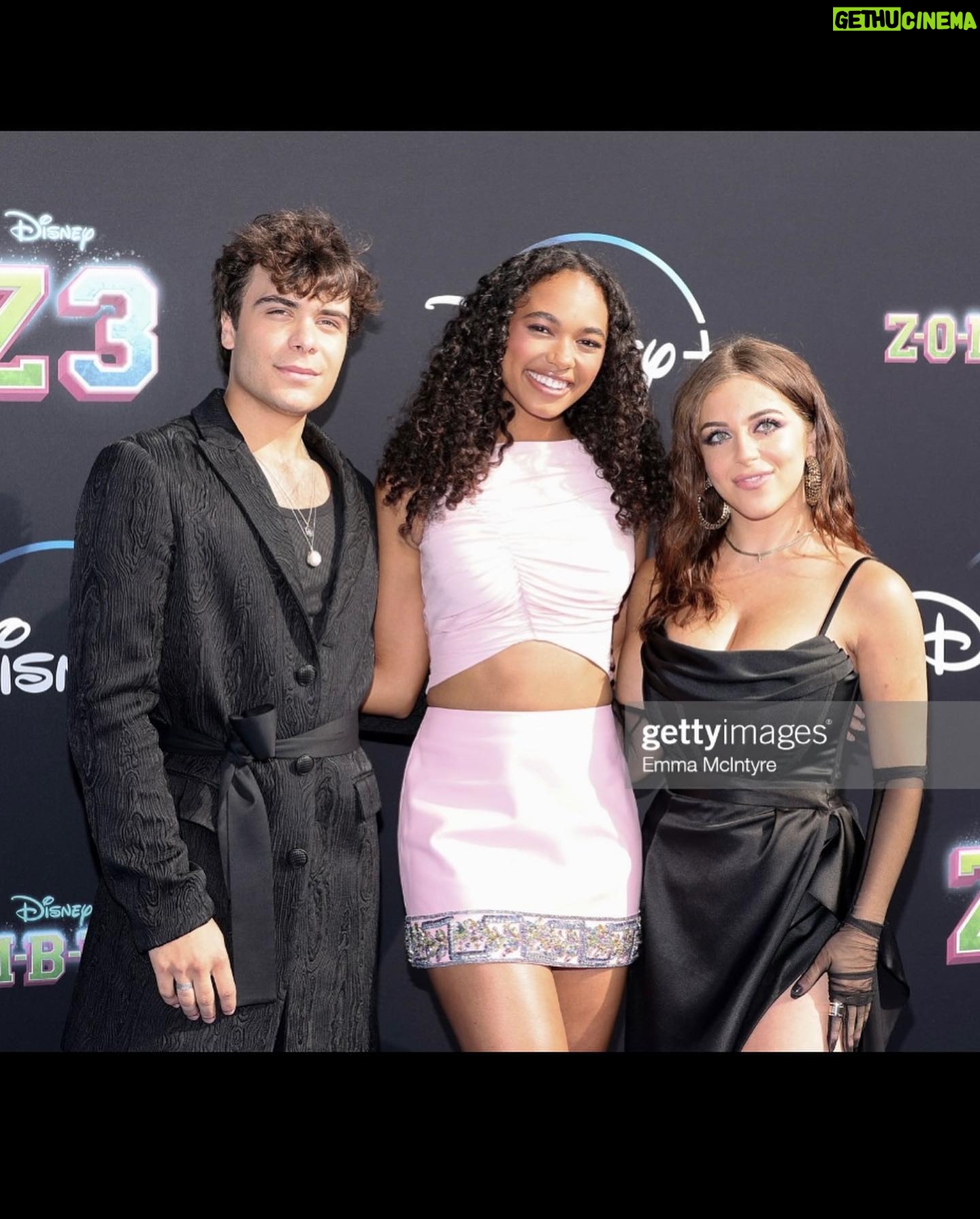 Pearce Joza - 54.2K Likes - ZOMBIES 3 JULY 15 ON DISNEY
I love you all and can’t wait for you to see this movie ❤️
Styled by @christinajpacelli
Wearing @ateliercillian
Boots @jb_rautureau
Jewelry @laurenwolfjewelry