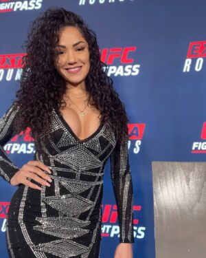 Pearl Gonzalez Instagram - It’s FIGHT WEEK.. #UFC303 is HERE!!

I’m so excited to be working with @ufcfightpass and celebrating all of the festivities this week💃🏻🙌🏼👊🏼

Can’t wait to dress up.. Which look is your favorite?? 🤪

If you’re in Vegas stop by and say hi! :)

#UFC #ufcfightpass #HOF #FanExpo #internationalfightweek #ufc303 #ppv