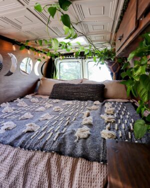 Pearl Liaison Instagram - I might be addicted to building glamper vans 🤫 
Powered by @renogysolar 
#renogyempowered 
#renogypartner