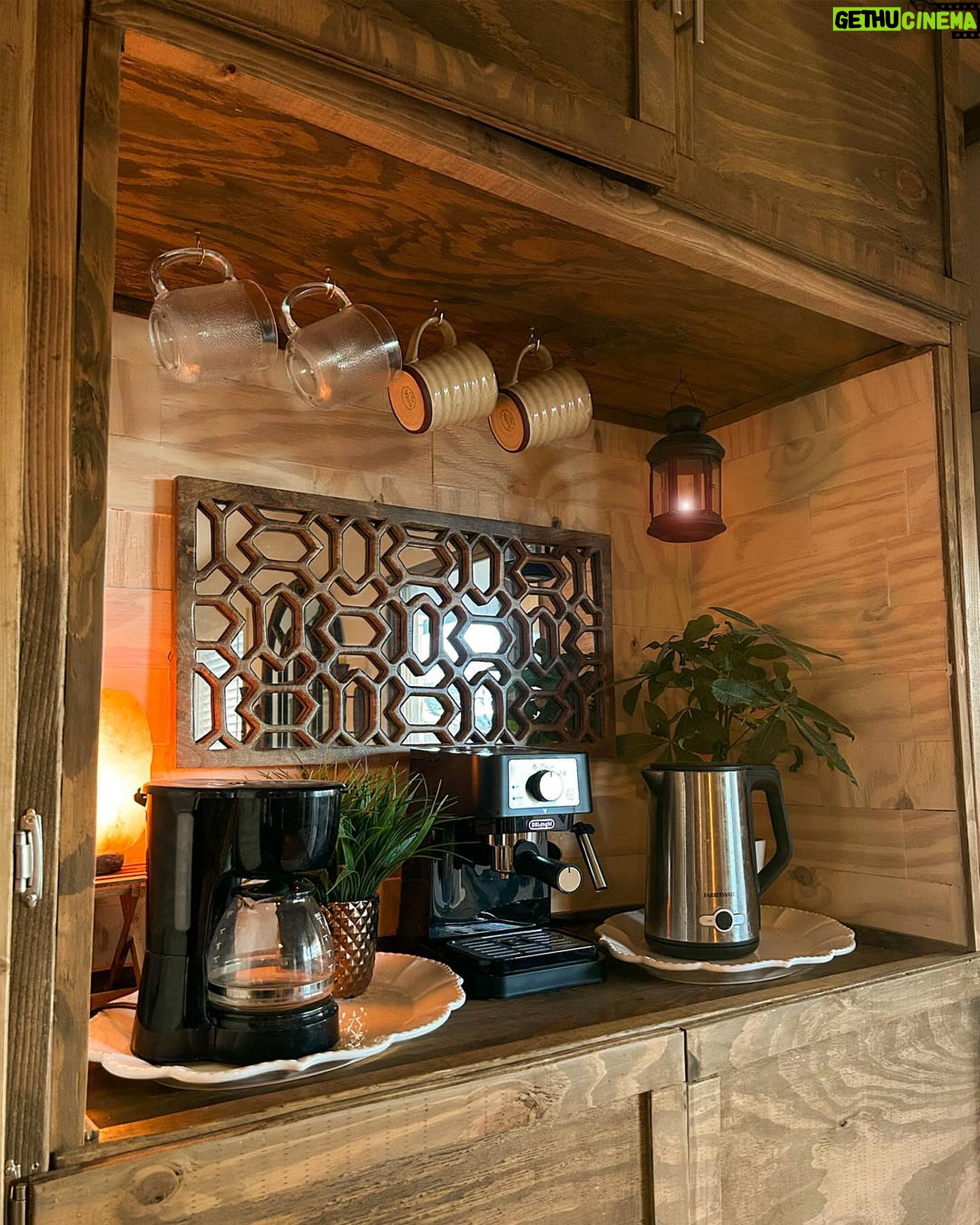 Pearl Liaison - 35.5K Likes - i’m gheyy, ofc i built this just to order takeout every night 🪚🥡 #diy #renovation #interiordesign