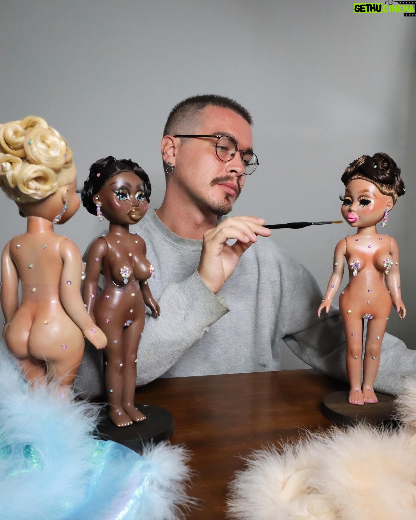 Pearl Liaison - 54.1K Likes - Excited to share some new sculptures with you 🎀 Check out more at @pearlcreate / #artdoll