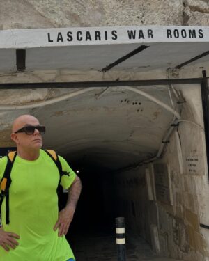 Pedro Abrunhosa Instagram - À espera de Godot.
Malta.🇲🇹