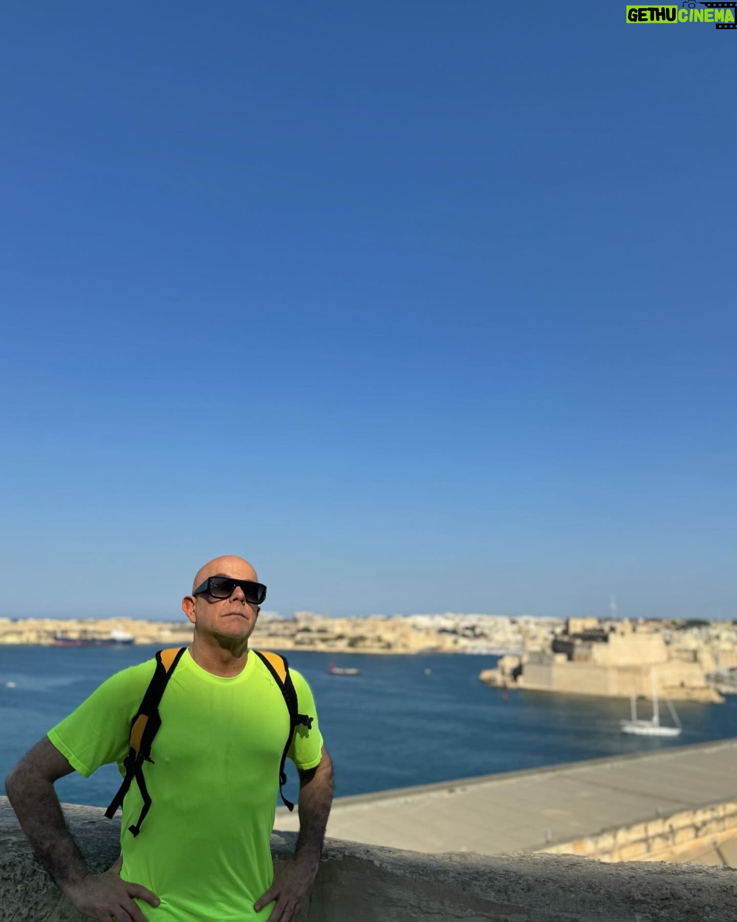 Pedro Abrunhosa - 5K Likes - À espera de Godot.
Malta.🇲🇹