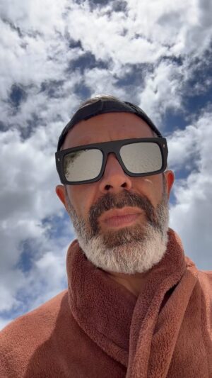 Pedro Alves Instagram - ⚠️ DESINFLUENCER MAXIMUS ⚠️
➡️ Life bites 
➡️ Falar estrangeiro
#desinfluencer #agostinholindo