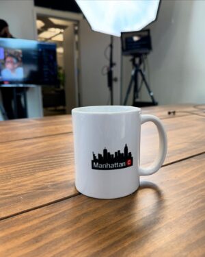 Pedro Andrade Instagram - Home Sweet Home. 

Nesse DOMINGO as 22h NÃO PERCAM minha participação na bancada 😉🌇

MANHATTAN CONNECTION na @bmc.news no YOUTUBE. (Vou postar o link nos meus STORIES).
